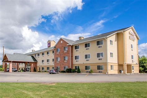 spanaway washington hotels|comfort inn portage wi.